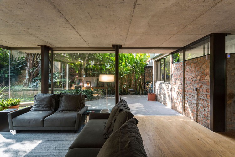 庞巴尔街的独眼混凝土丨圣保罗 Criação 办公室-13