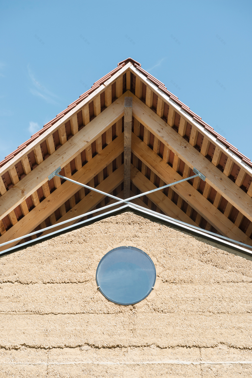 Falkensee夯土房屋及屋顶扩建项目丨德国丨Gereon Legge,ZRS建筑与工程事务所等-17