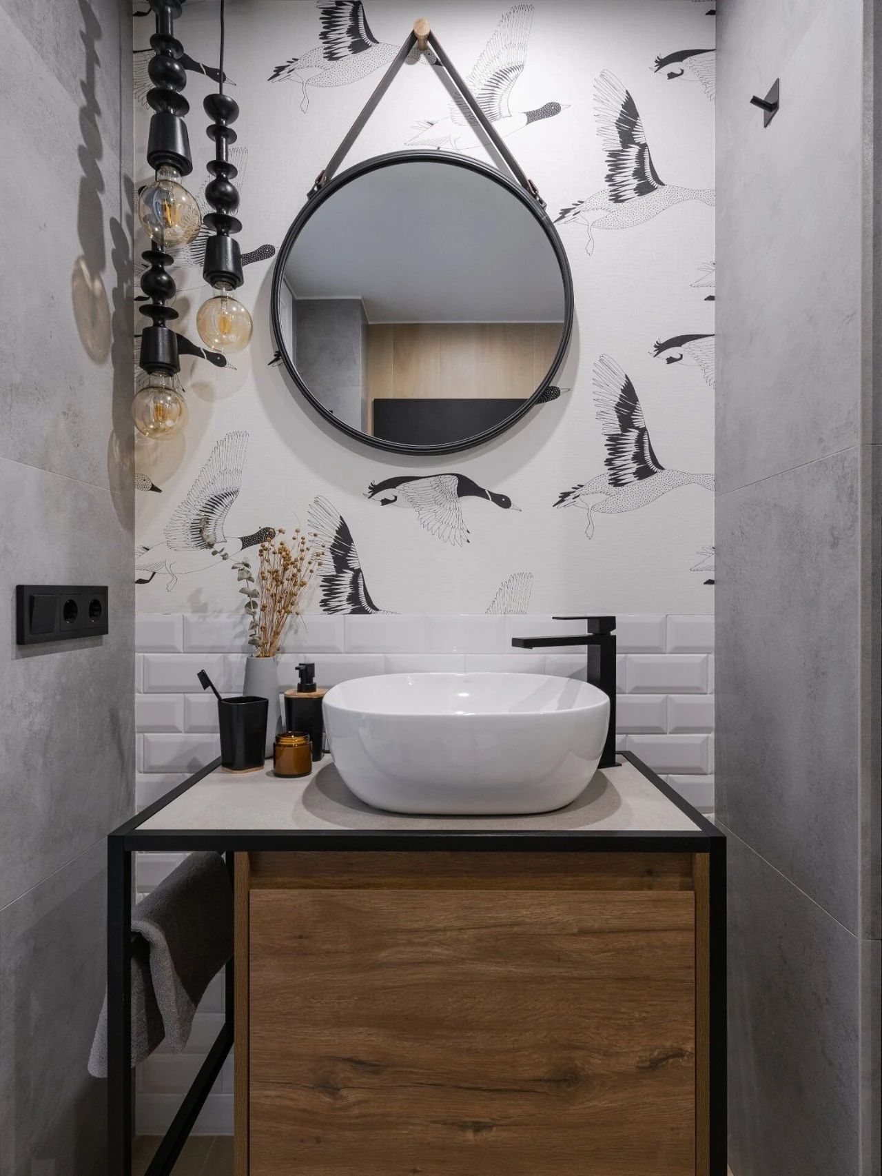 35㎡带露台的复式小宅设计-29