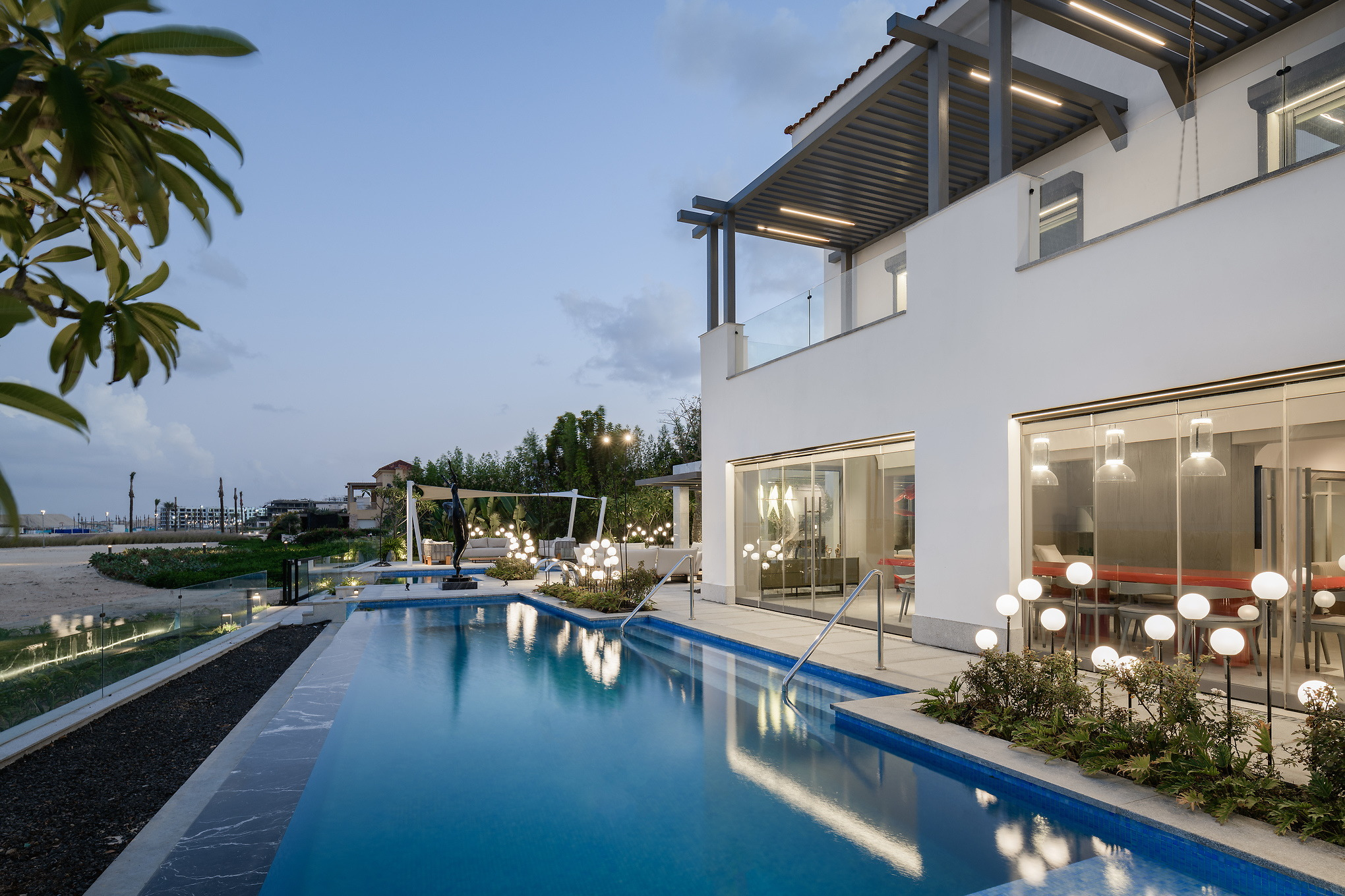 现代简约，多彩风别墅设计！-27