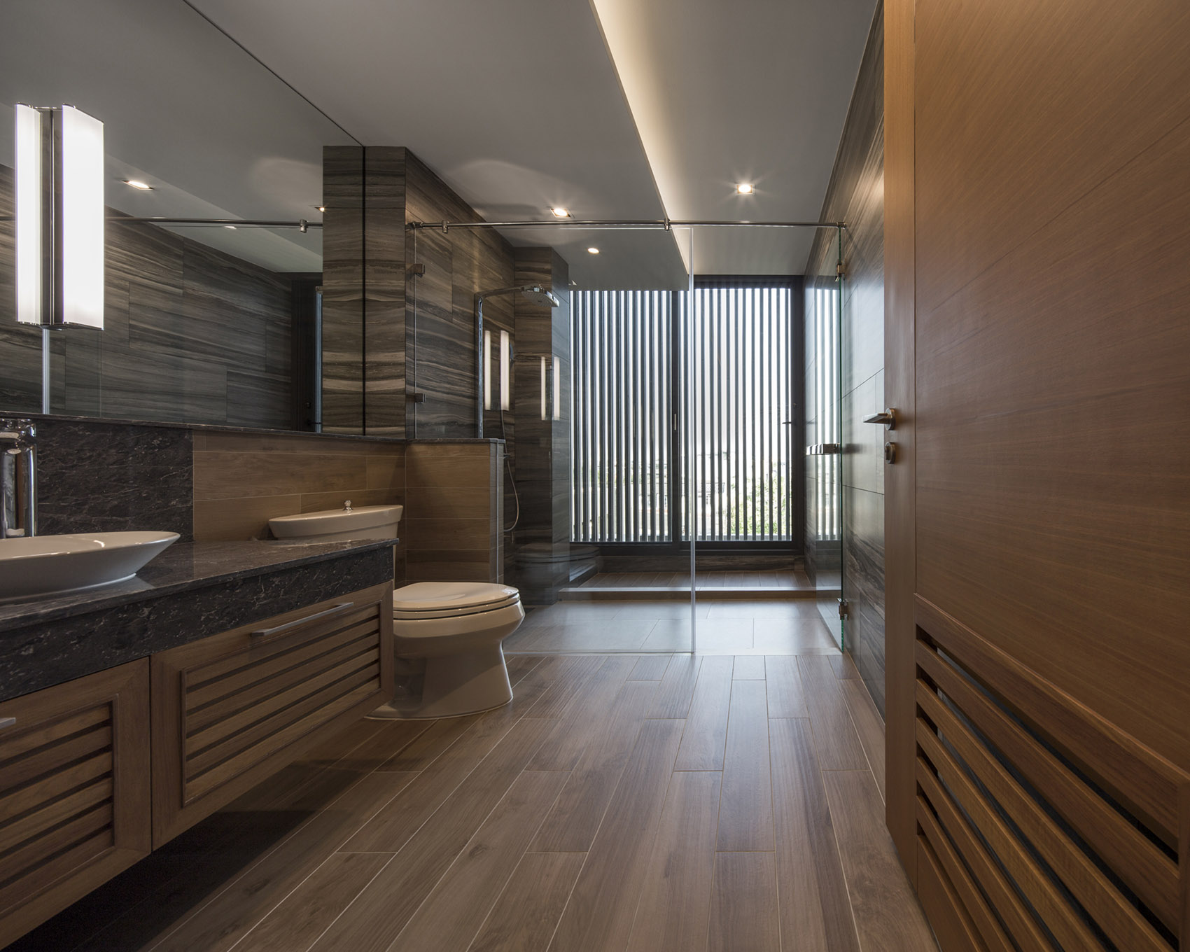 曼谷ReGEN住宅 / EKAR-114