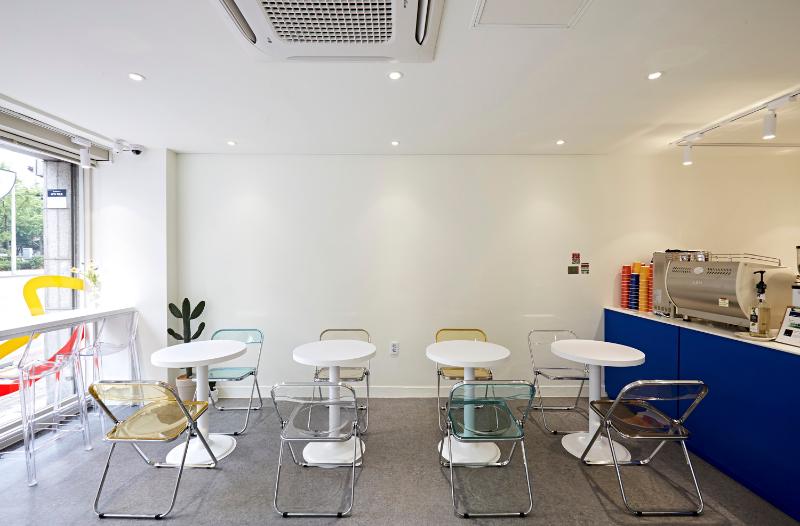 13 坪小空间大变样，趣味无穷的色彩魔法-9