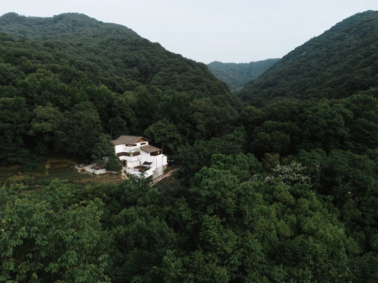 深圳湾万象城元古雲境餐厅,杭州灵隐寺元古觀山丨中国杭州丨无之设计-8