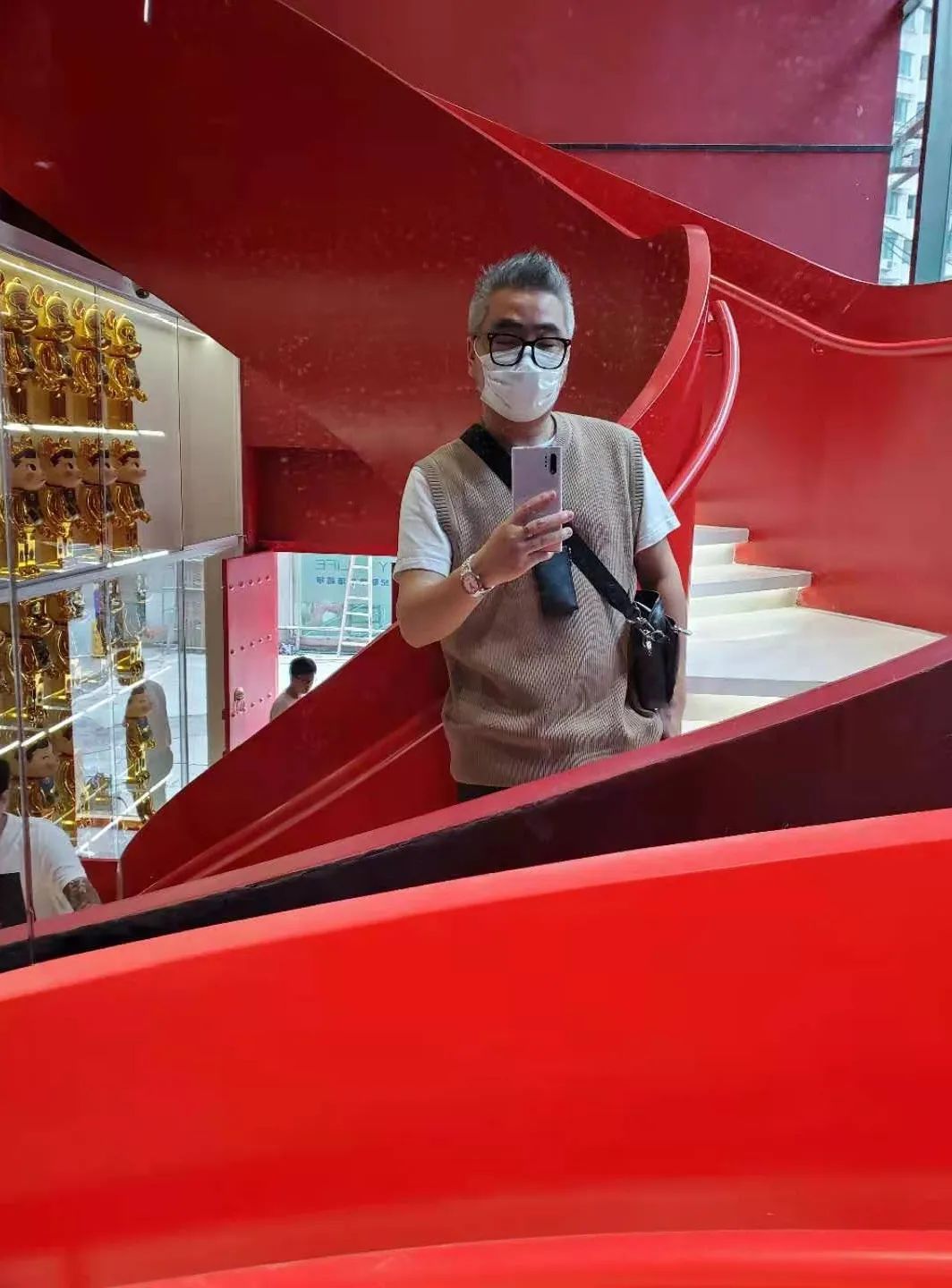 《好酒好菜吃鸡公司》 | 小空间，大气势-60