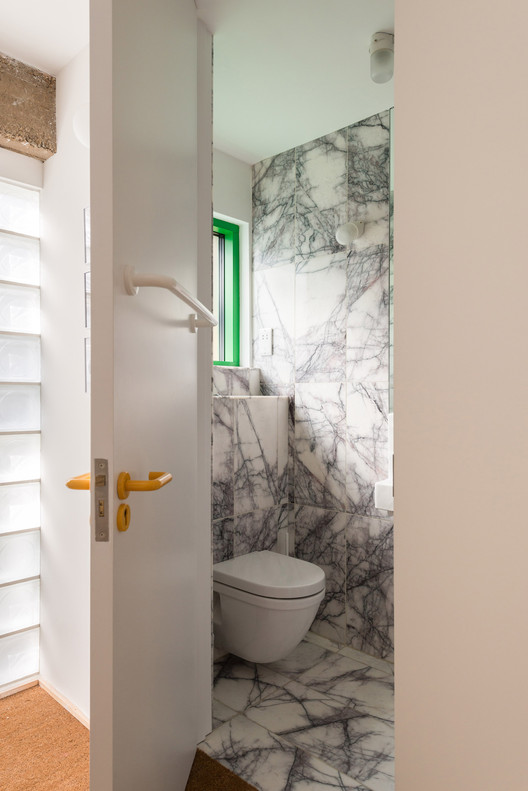 伦敦 60 年代钟楼住宅的现代改造-42