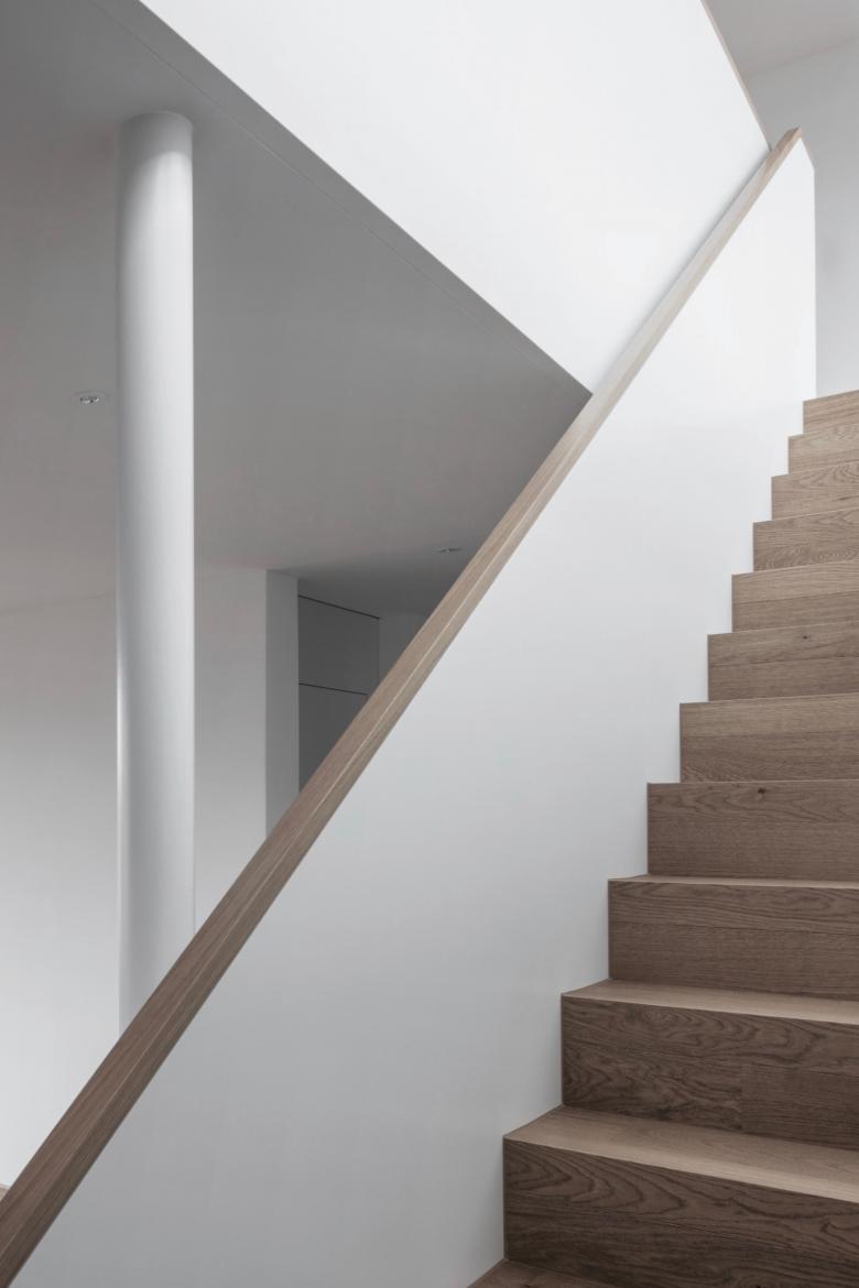 Andreas Marti & Partner Architekten AG丨Ausbau Dachgeschoss丨瑞士-6