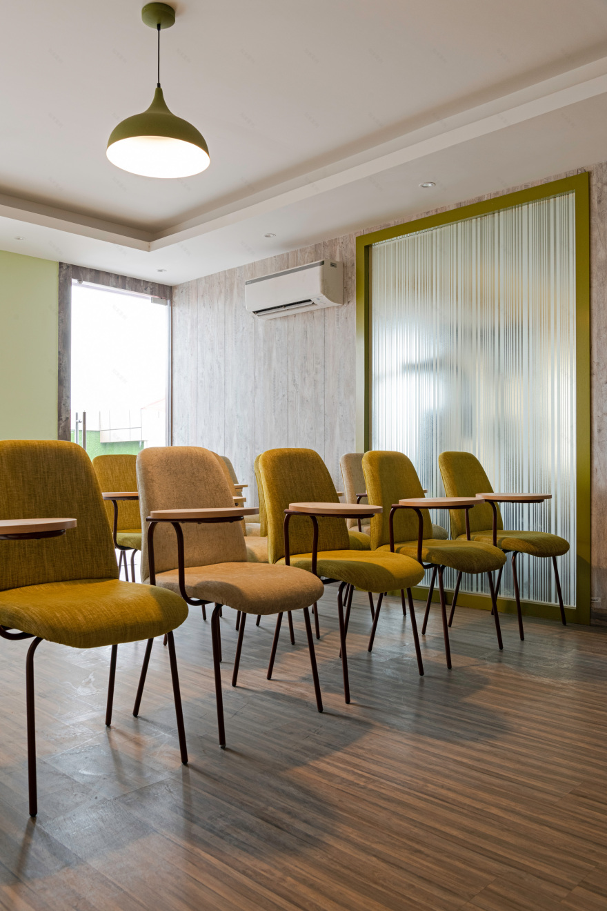 色彩碰撞 · Workwings Co Working丨印度丨Studio Meraki-30