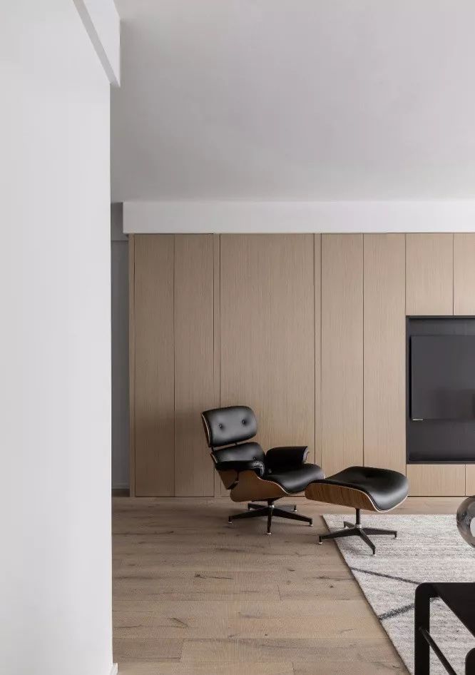 138㎡简约原木温馨家，打造有温度的空间-12