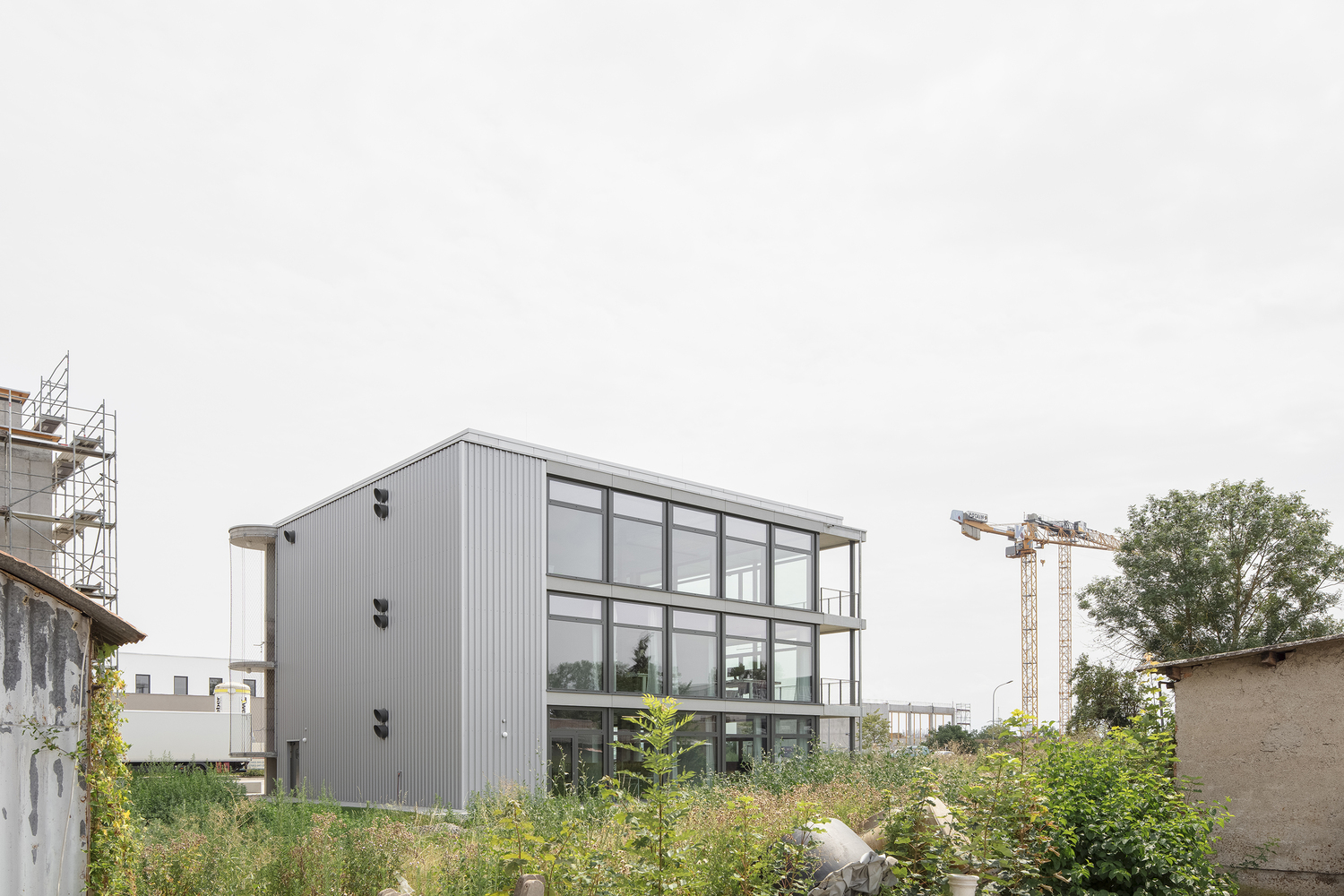 德国 Breisach 办公建筑丨STUDIO SOZIA-11