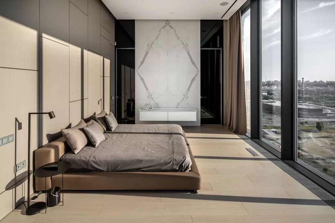 MONO architects 打造顶层公寓,诠释自由空间与光线之美-45