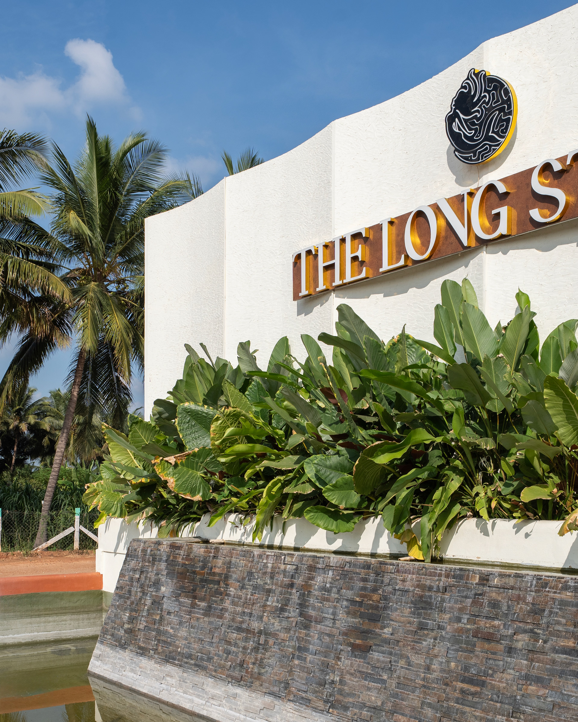 露台餐厅丨KARTHIK ARCHITECTS-10