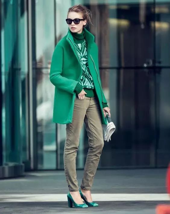 2017 流行色草木绿，这样穿让你远离路人-30