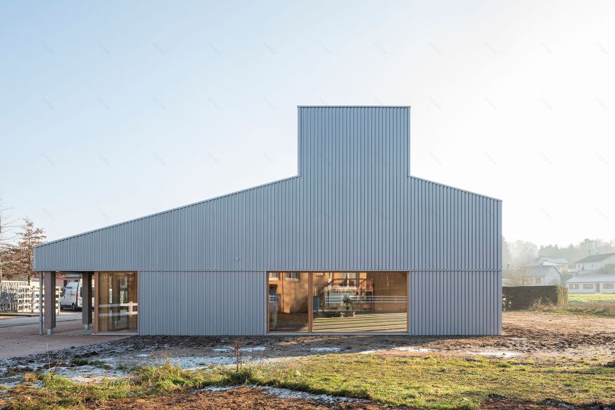 巴卡拉多媒体图书馆-6