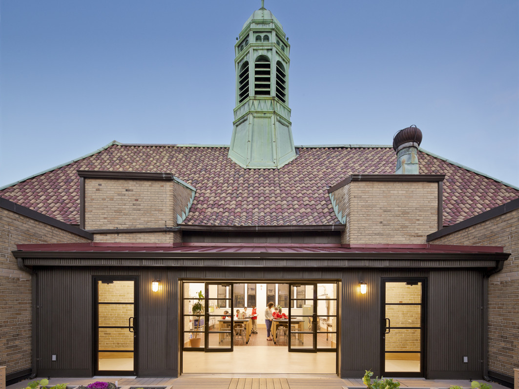 匈牙利圣斯蒂芬学院-4