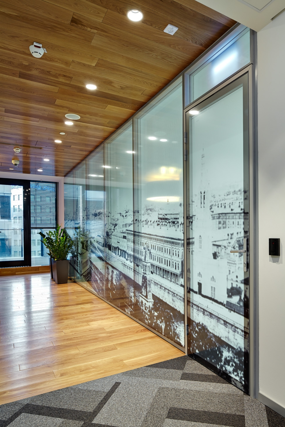 微软技术中心 · 引领行业趋势的创新办公空间设计-13