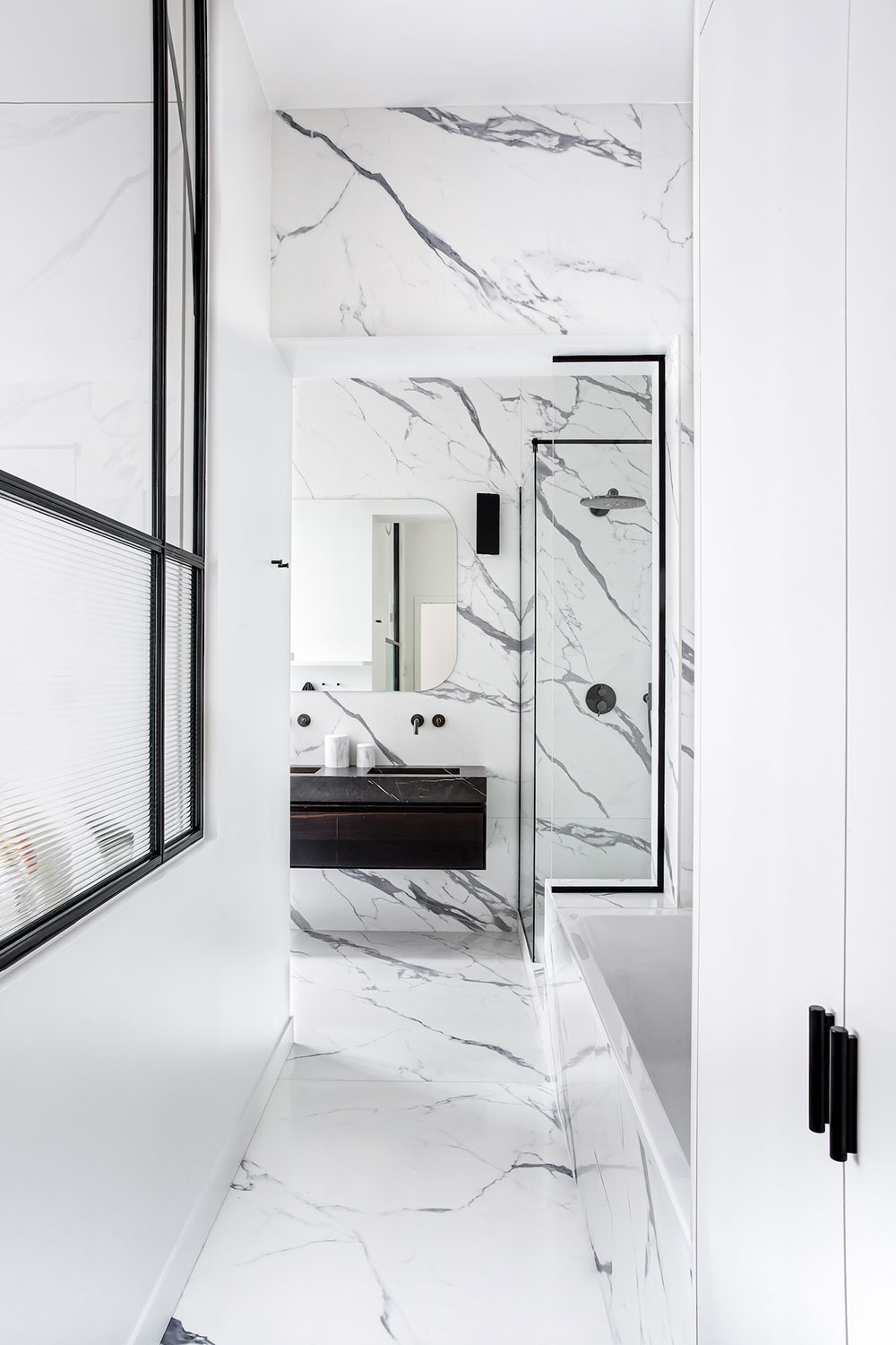 巴黎时尚公寓 | 古典与现代的完美结合-24