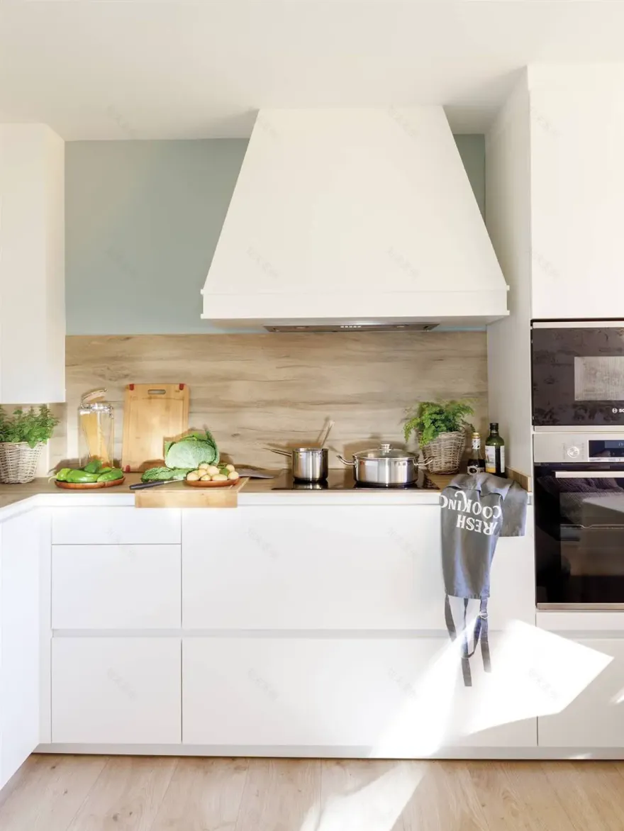 色彩与墙纸 | 西班牙公寓的温馨设计-6