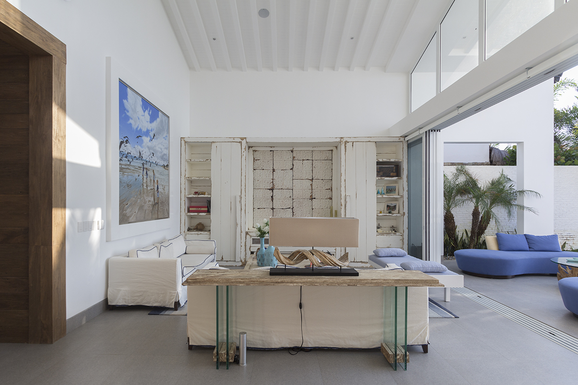 彭塔布兰卡白色别墅-17