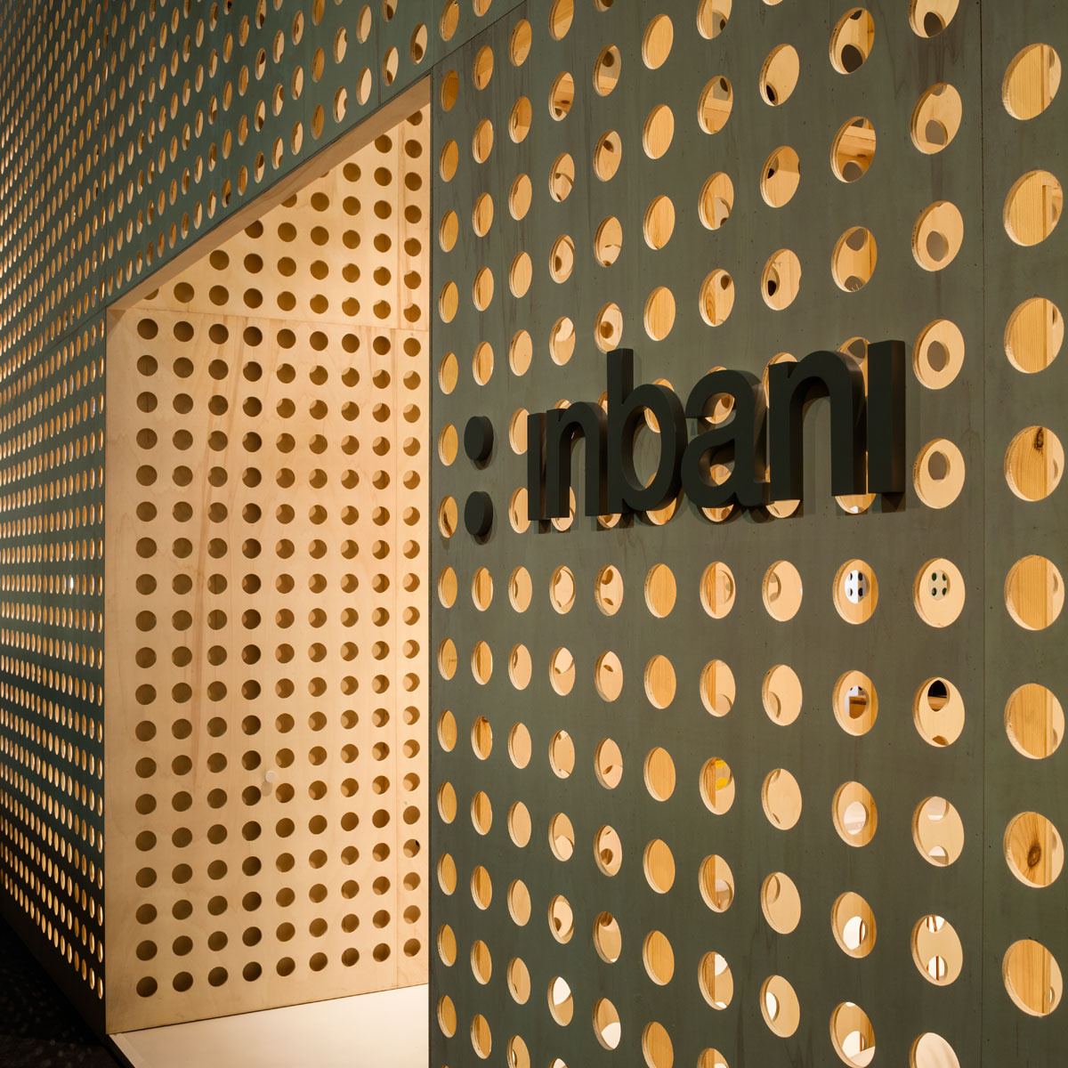 04 30 INBANI ISH 2015 DE FRANKFURT-19