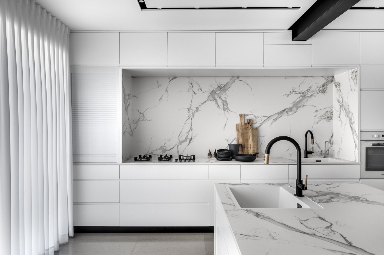 简约黑白灰 现代住宅设计典范-3