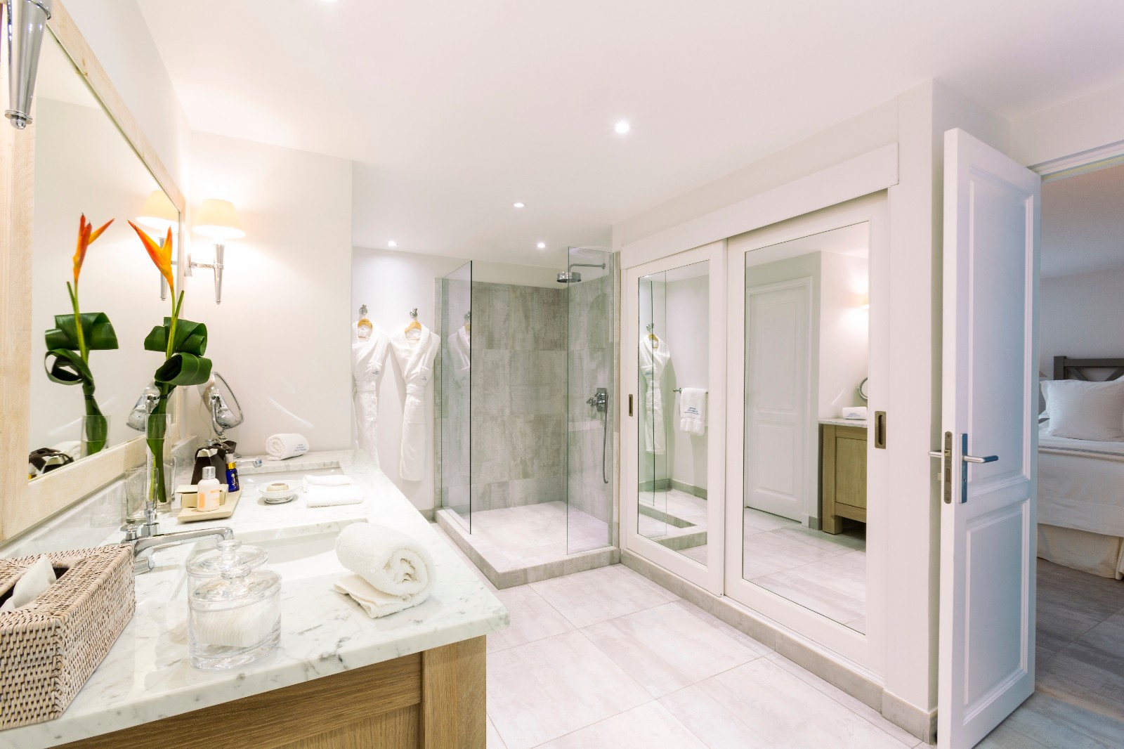 现代风格旅馆  Pitsou Kedem-0