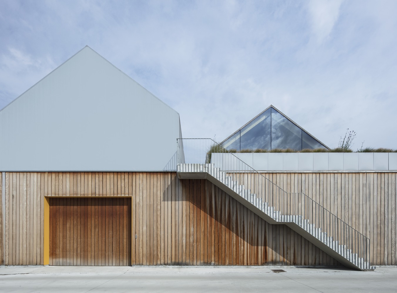 比利时工厂屋顶住宅-11