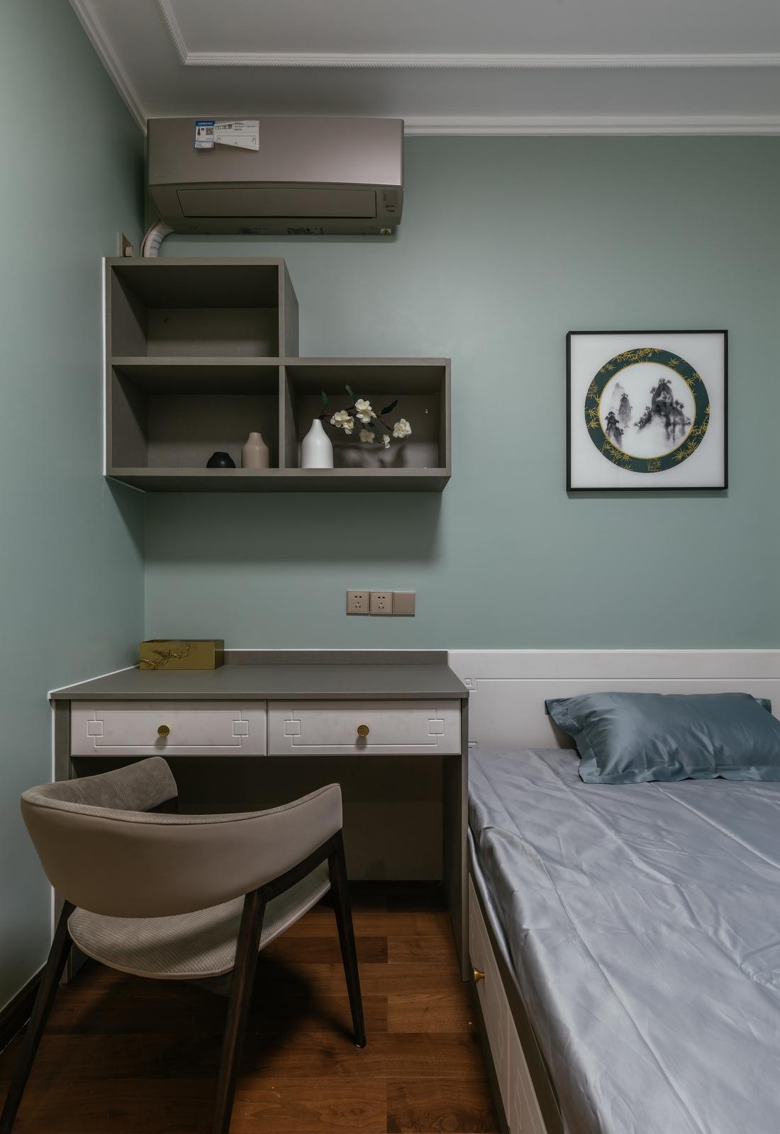 80㎡老屋变身的轻奢艺术空间-43