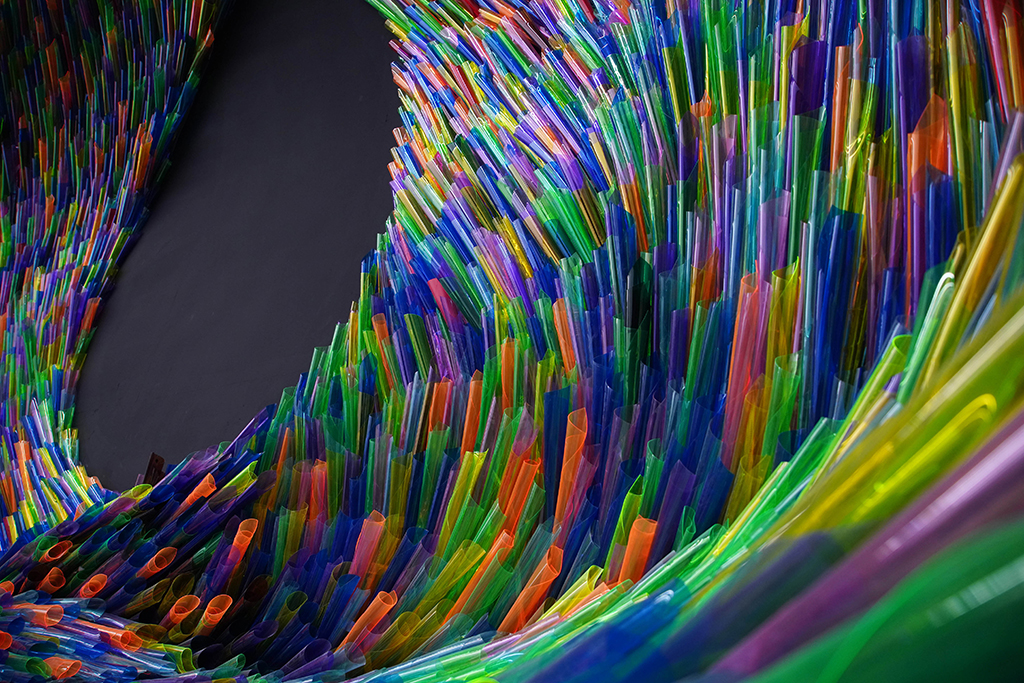 重生之孔雀·传统民间工艺与当代艺术的碰撞-16