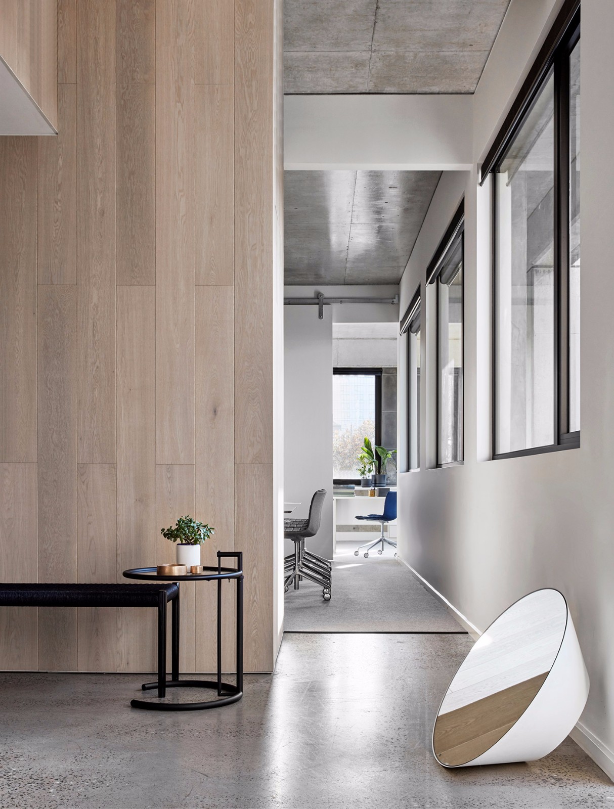 MIM Design 团队现代创意办公室-2