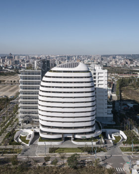 卡内基梅隆大学宿舍丨中国台中丨Irving Huang Architects