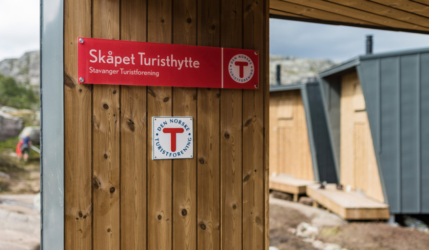 挪威荒野环保山间小屋-39