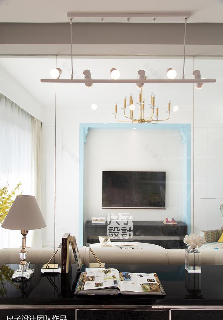 情迷贝加尔湖畔的现代居家设计-13