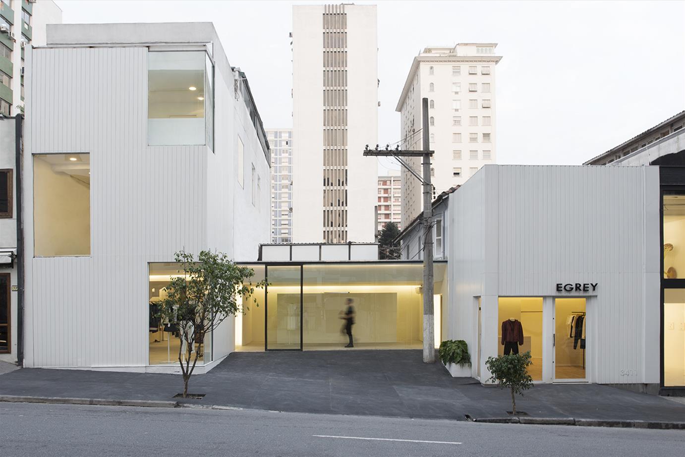 巴西 EGREY 时尚商店-1