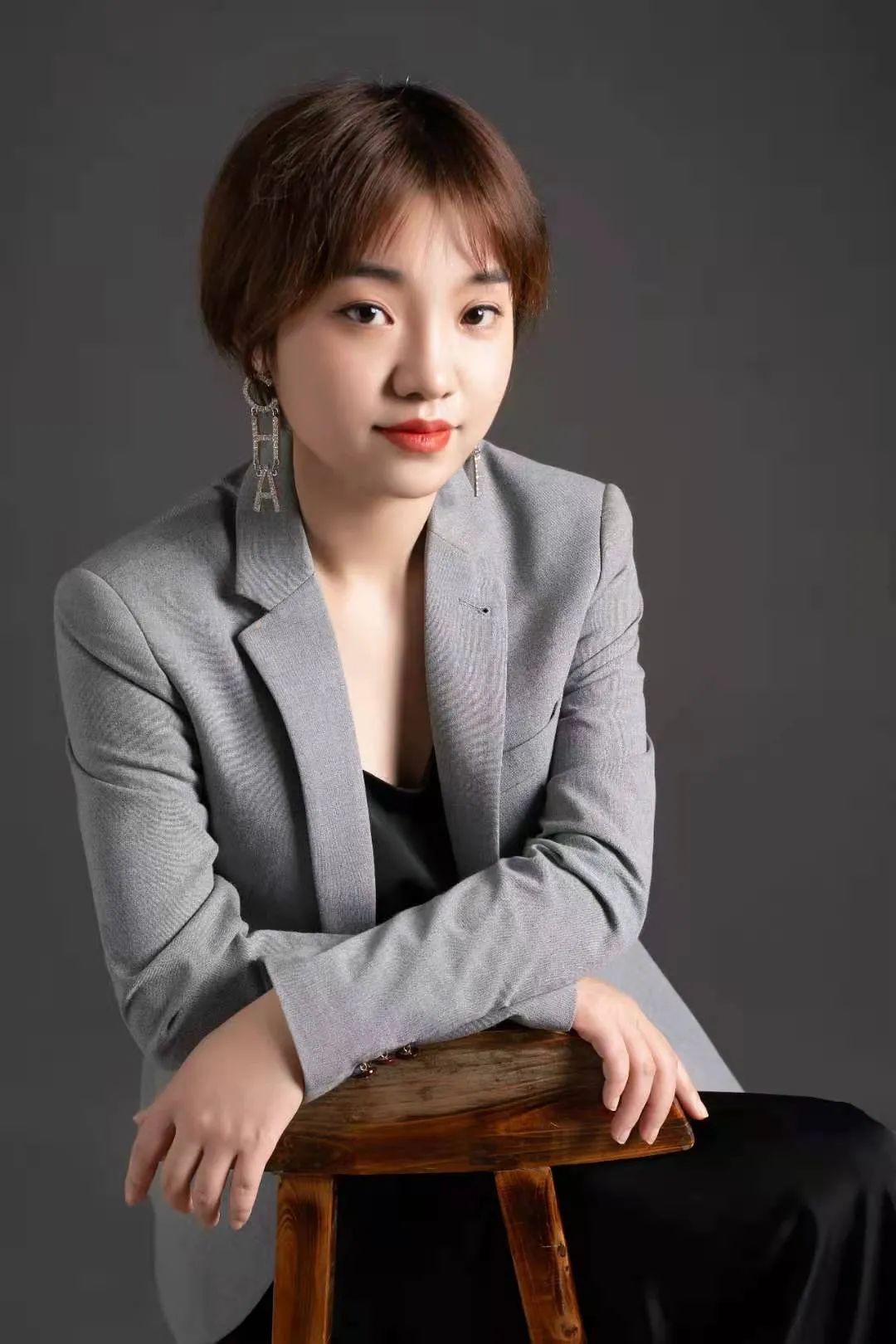 《追光者》·祝潇刚,邹恺凌的现代艺术住宅设计丨中国乐山-75