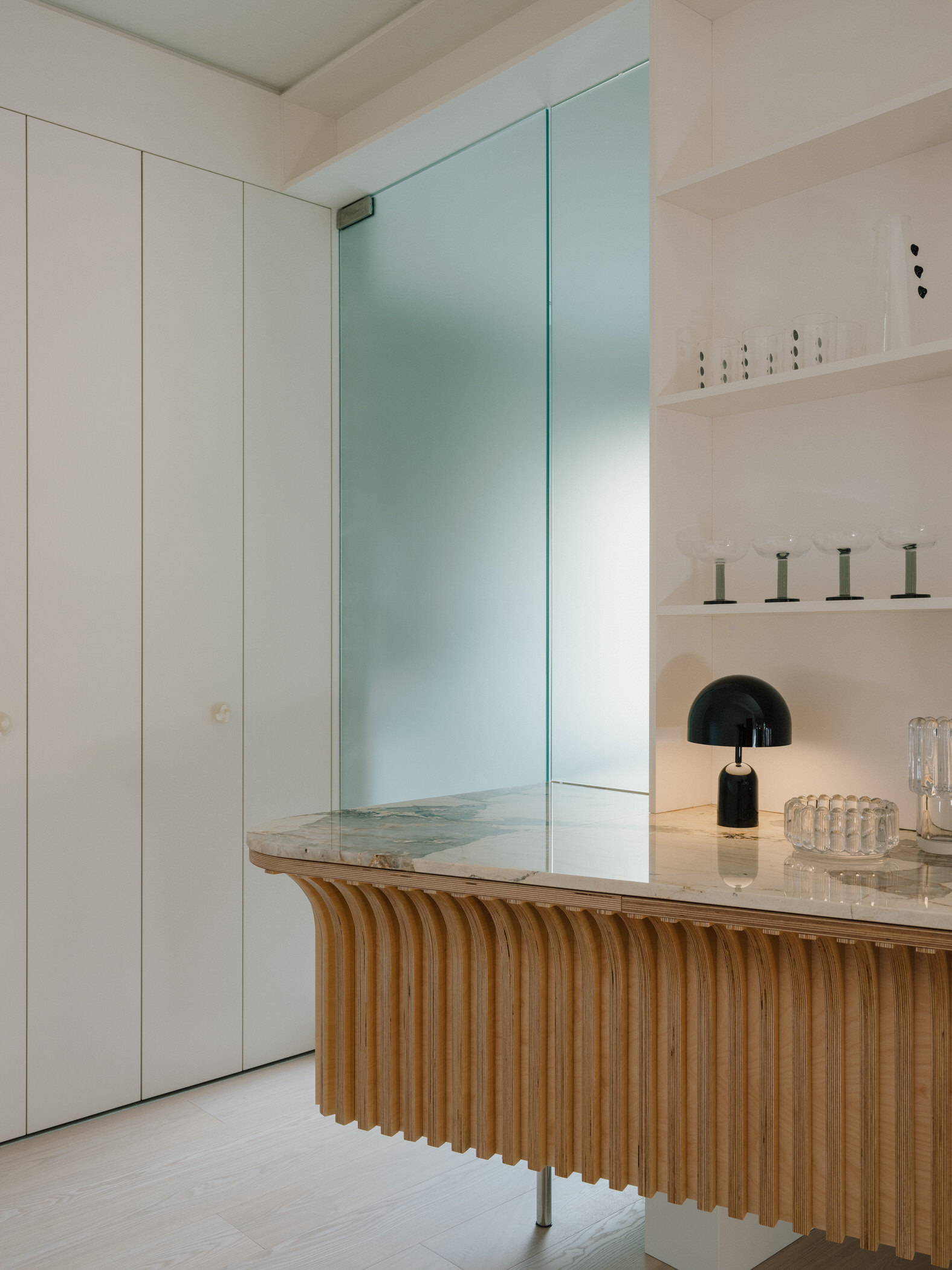 Best of Residential Interiors & Architecture, Part 01—Apartments | 2024 Archive.-97