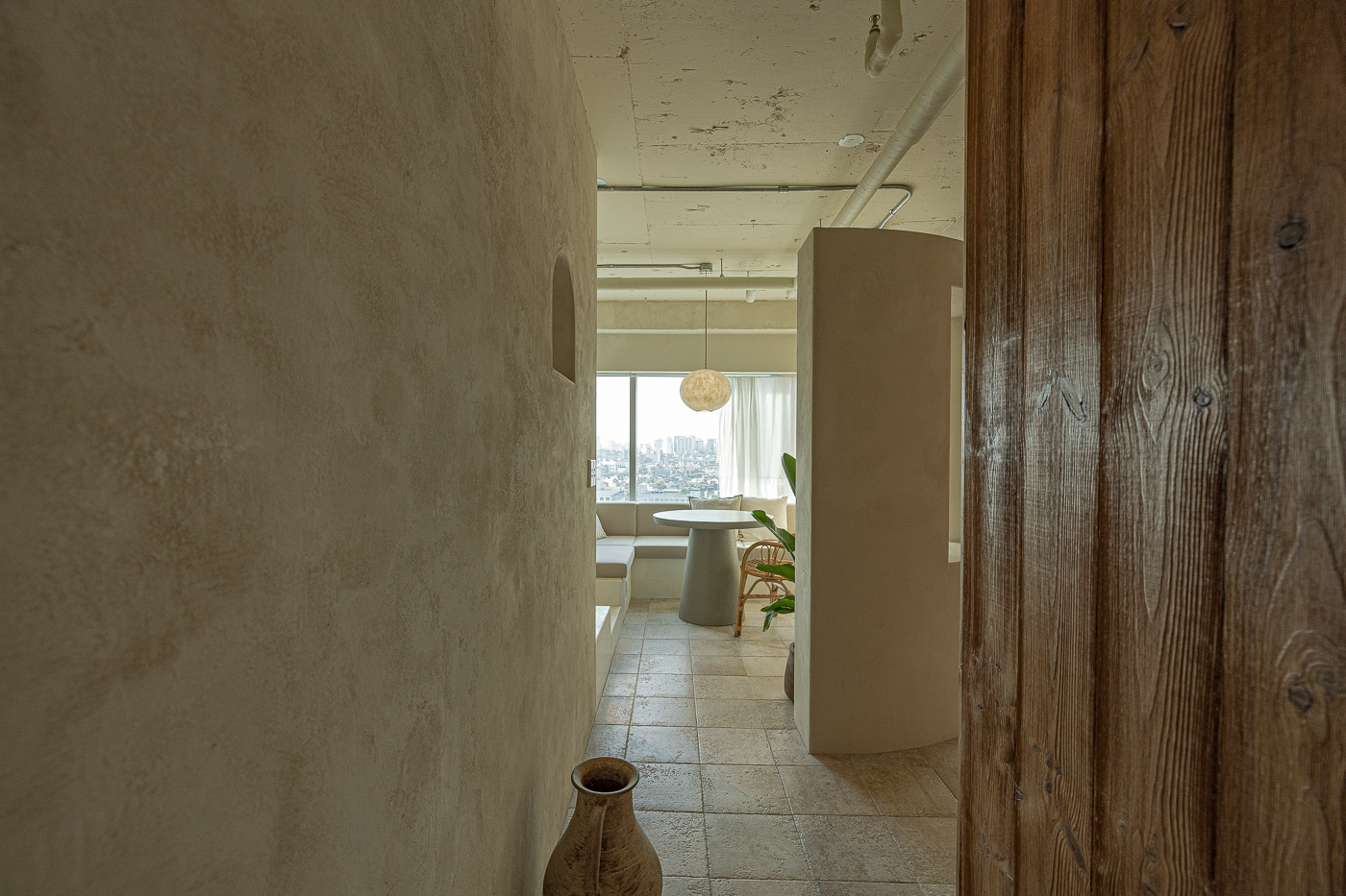 白色调的极简主义 | 200 平米的现代豪华公寓-16