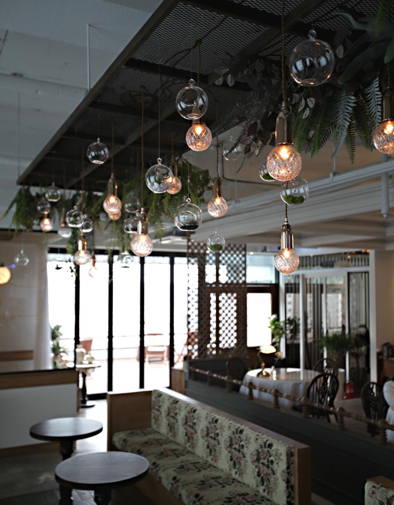 首尔海岸咖啡厅，100 坪空间的海洋主题设计-4