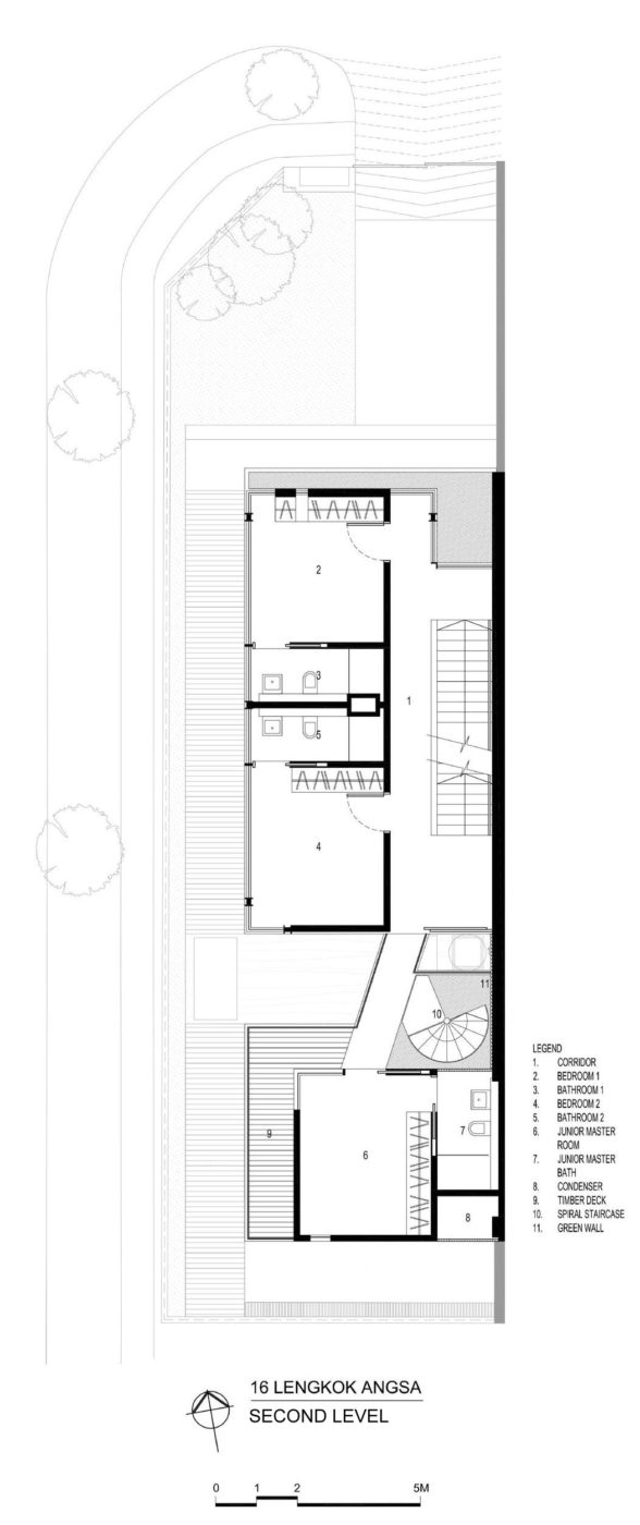 A Home With Emphasis on the Relation Between the Indoors and the Outdoors in Singapore-10