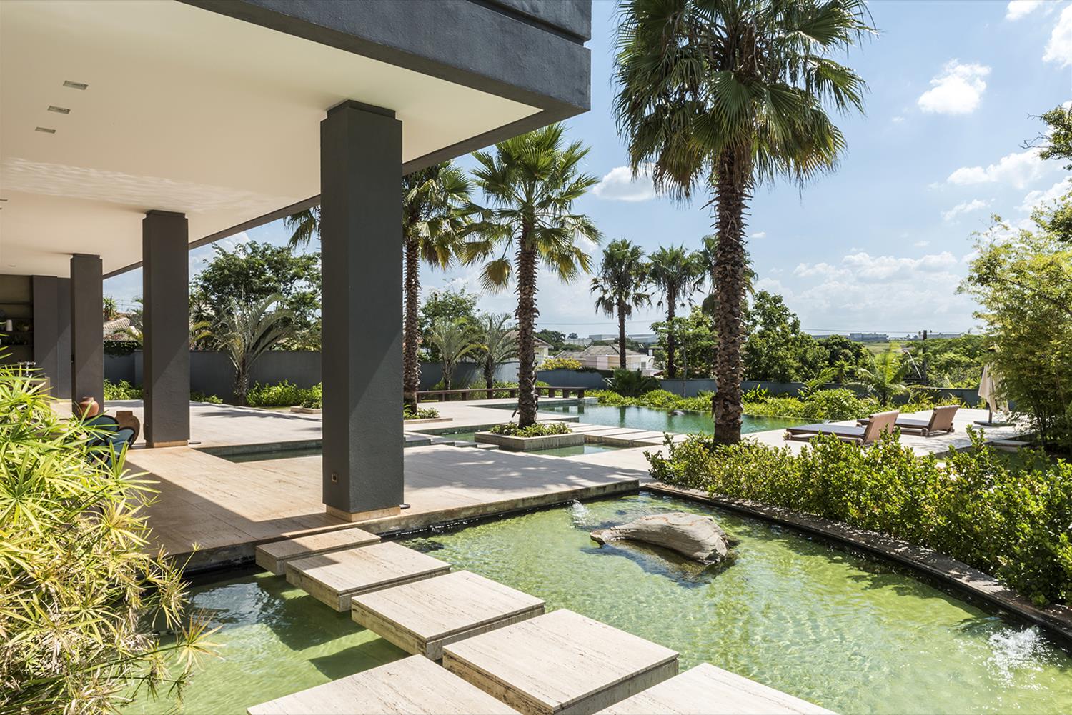 巴西 Maurício Karam 设计的环保节能住宅-19