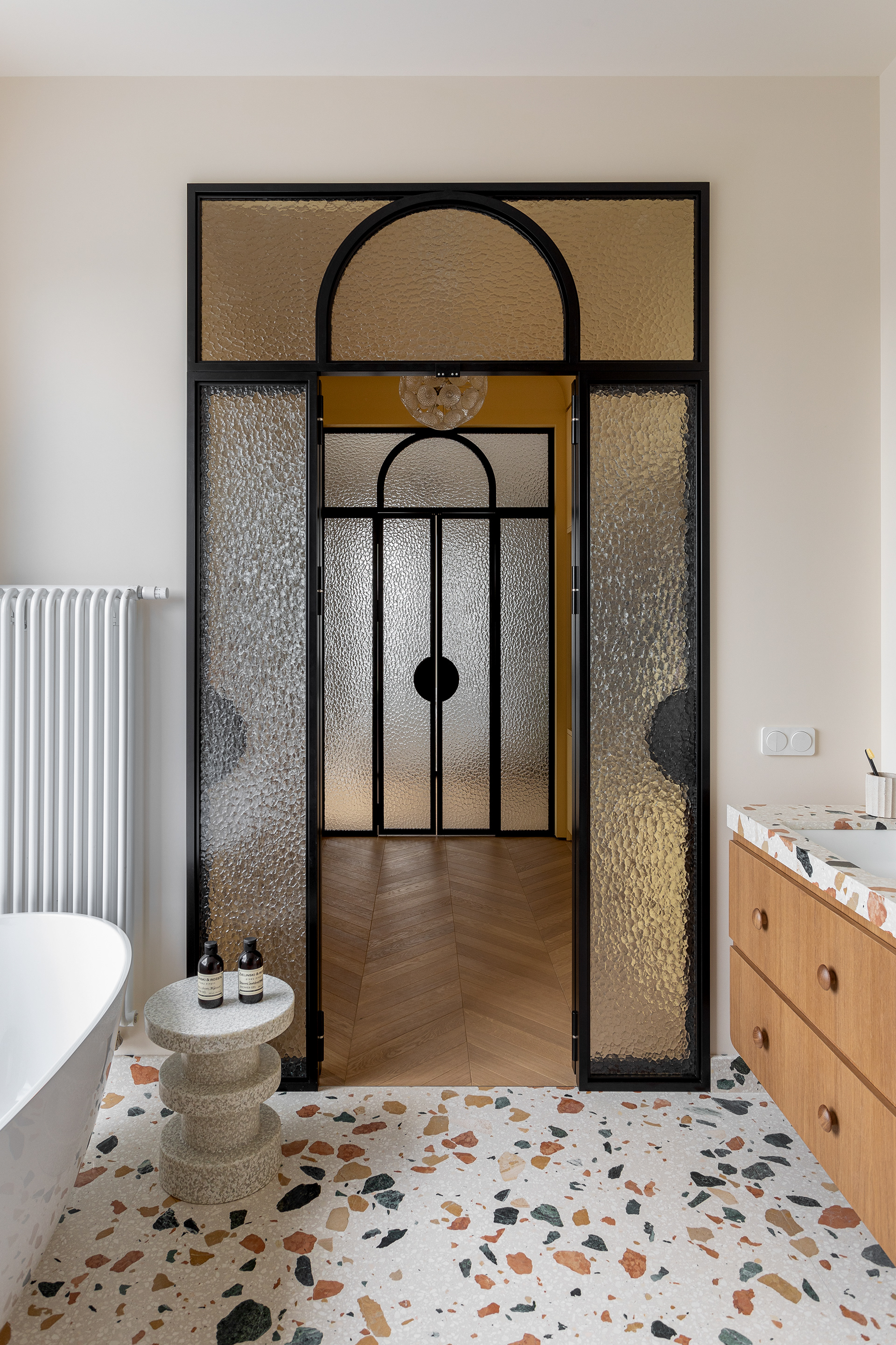 flat（未明确具体中文名）丨Anastasia Brandt-13