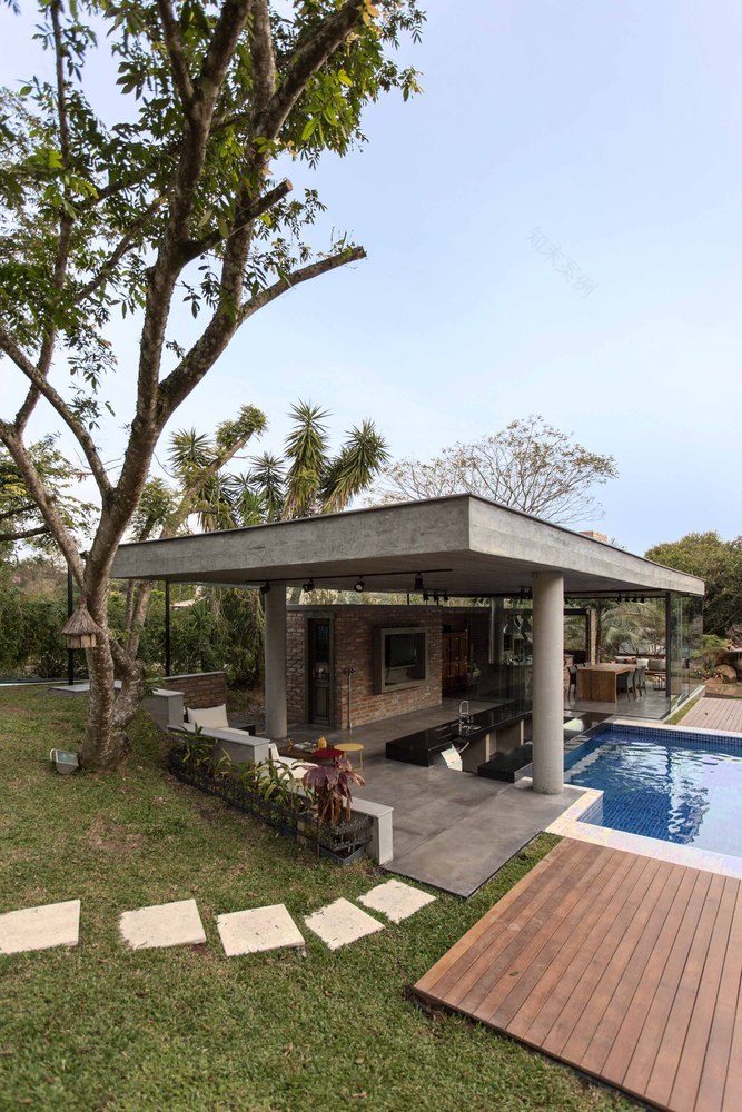 巴西 EL165 休闲小屋 | 混凝土与砖的巧妙结合-30