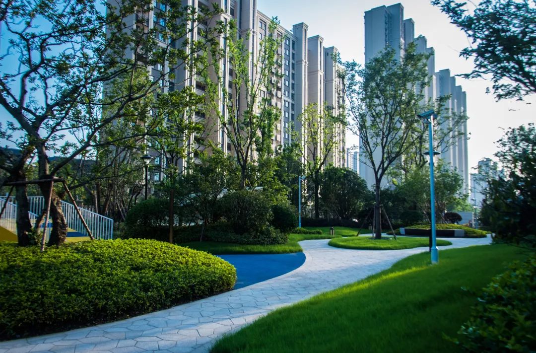 现代东方美学融入南通星光域二期五期景观设计-85