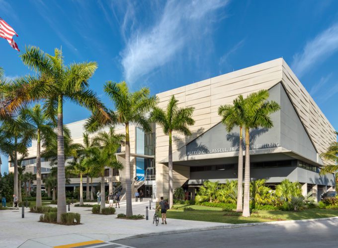 Featured | CambridgeSeven-20