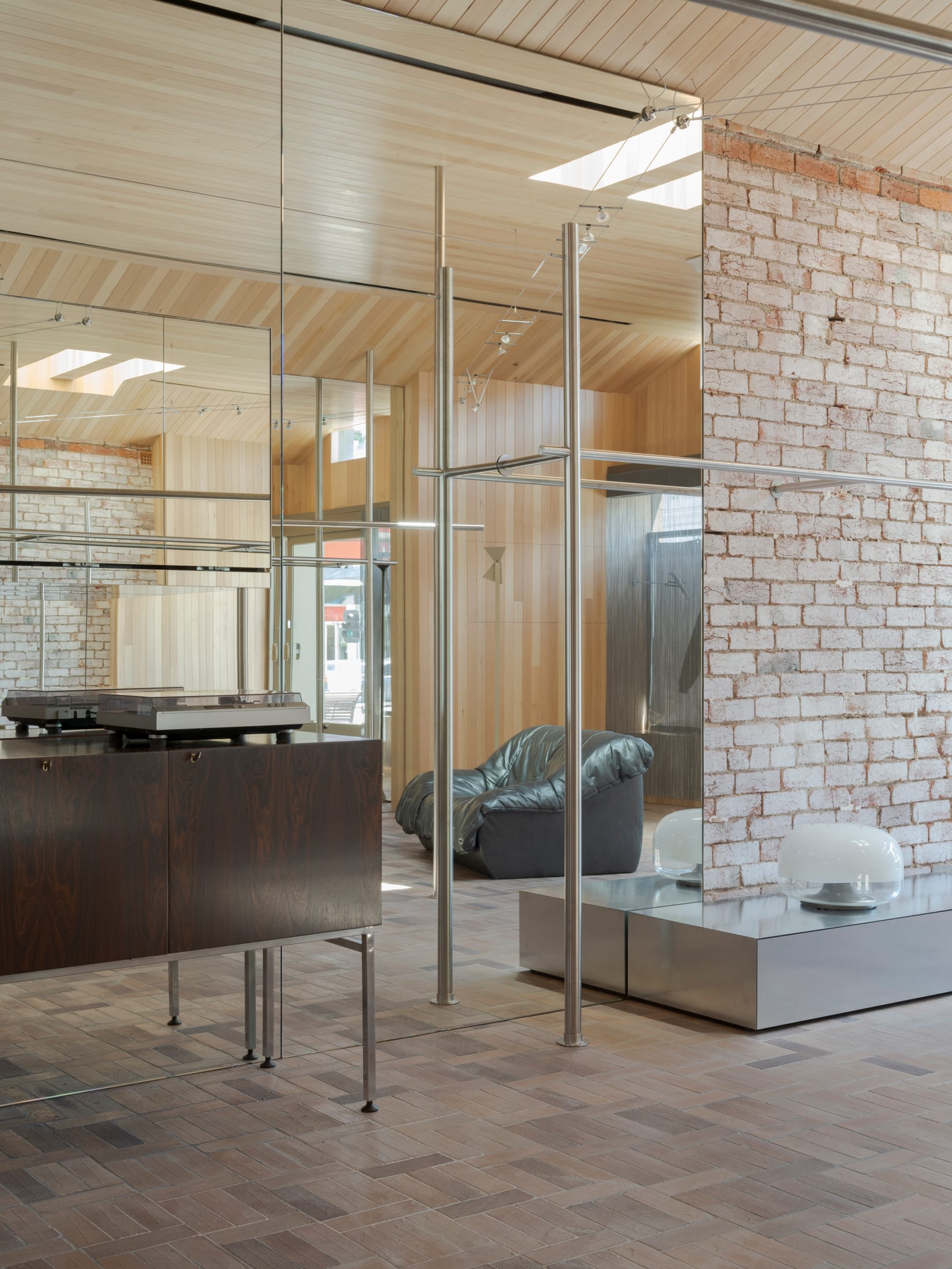 墨尔本阿玛代尔Henne品牌旗舰店零售室内设计丨澳大利亚墨尔本丨悉尼AP Design House工作室-0