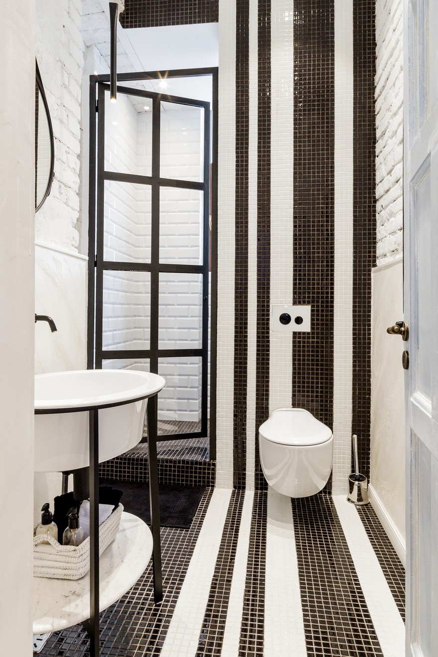 布加勒斯特英式乡村别墅 | 砖墙与橙色调的优雅结合-30