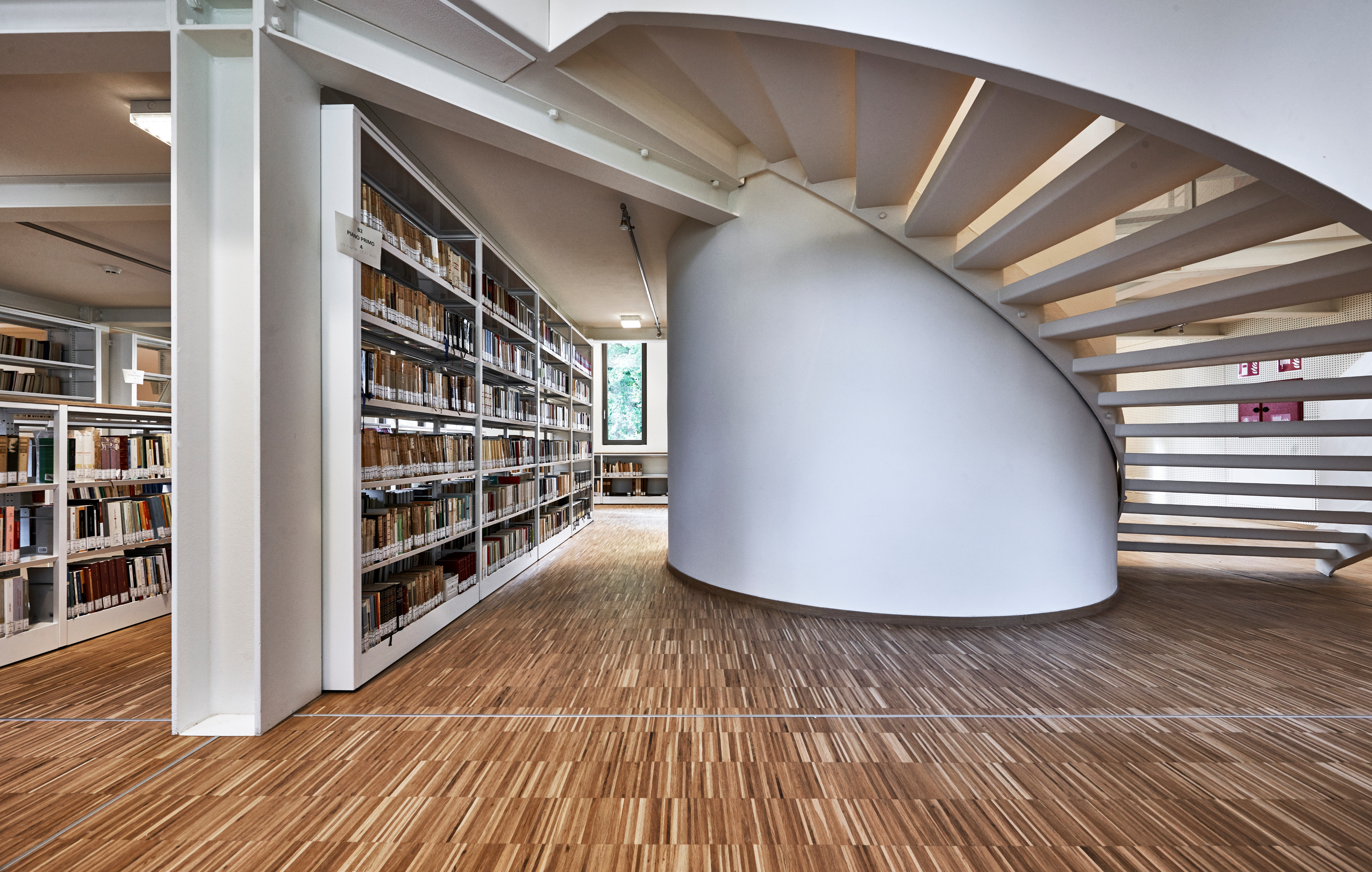 新人文主义广场-10