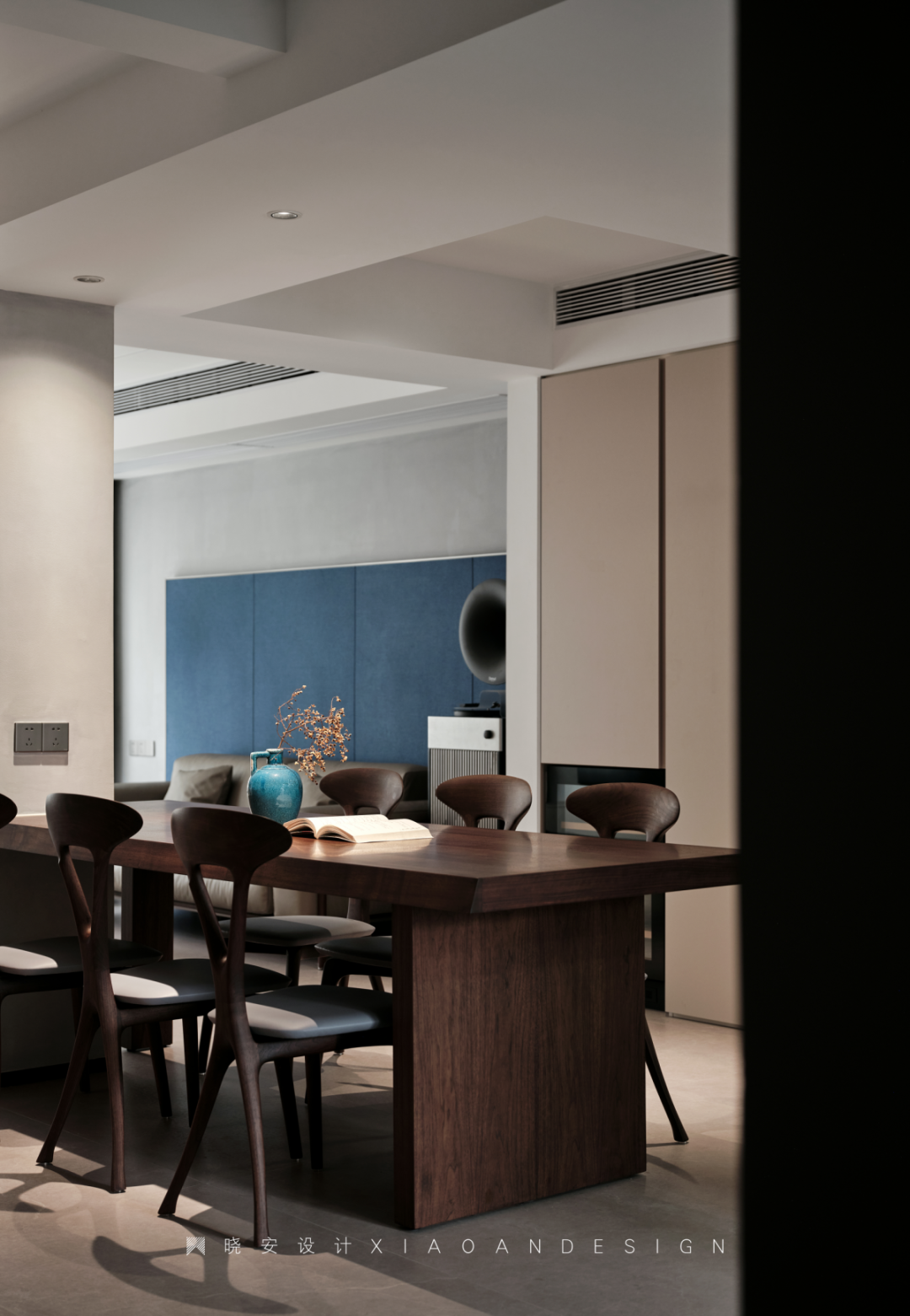 蓝色狂想曲 · 温婉和谐的现代家居设计丨晓安设计-31