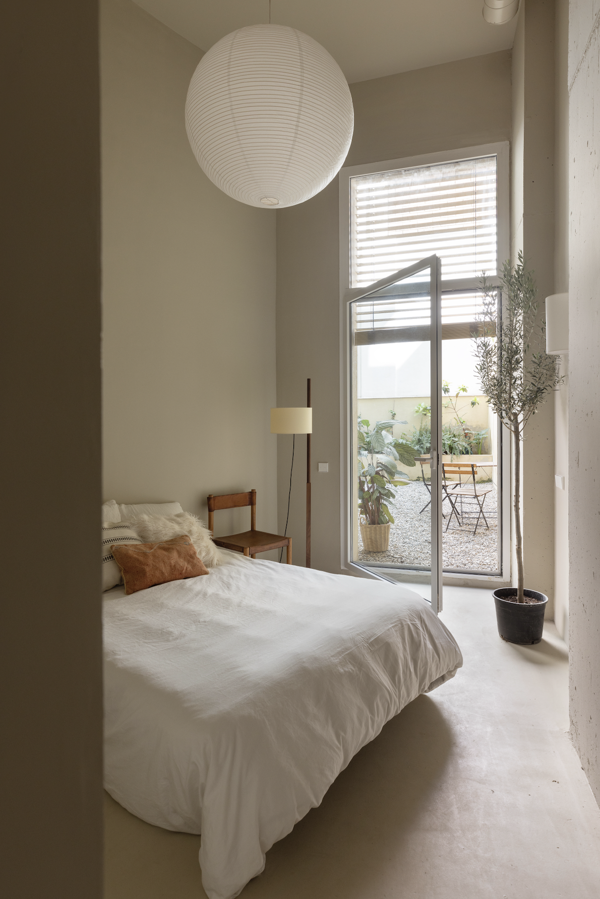 从空置店铺到带花园的街角底层住宅改造丨西班牙巴塞罗那-19