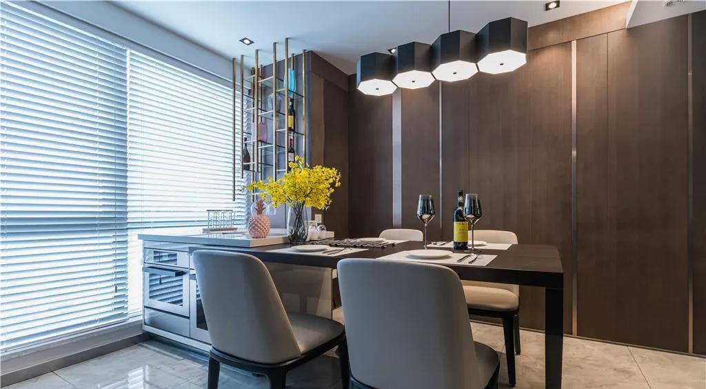 125 平现代风三房-7