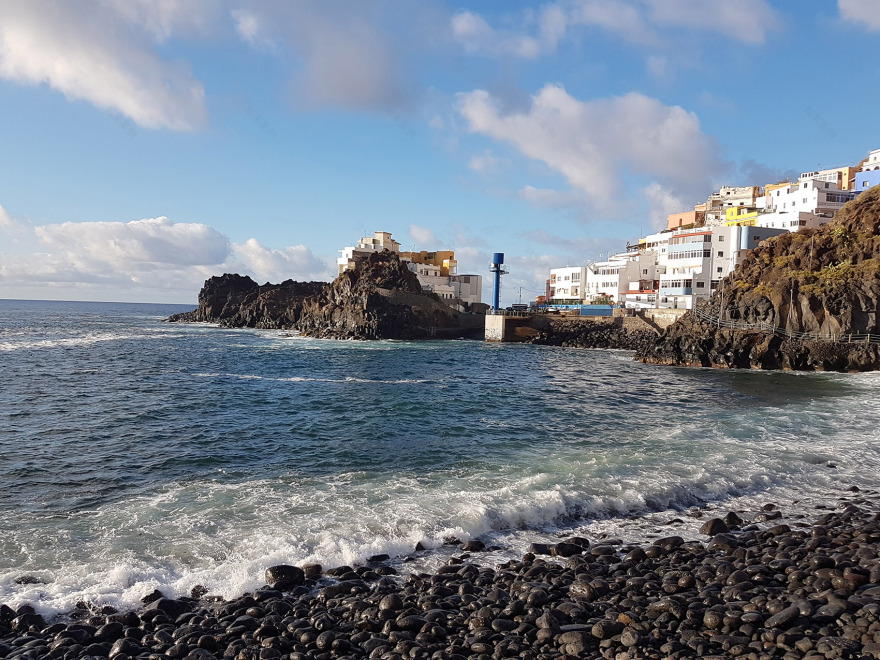 矗立在岬角的神圣小教堂,西班牙 / Alejandro Beautell-56